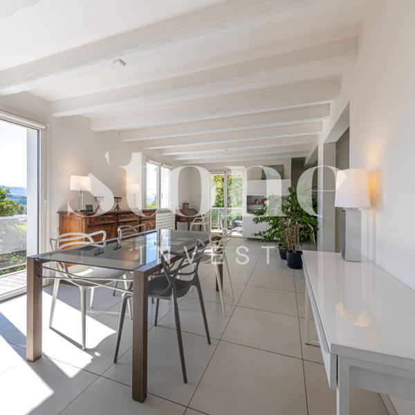 House for sale - CUVAT